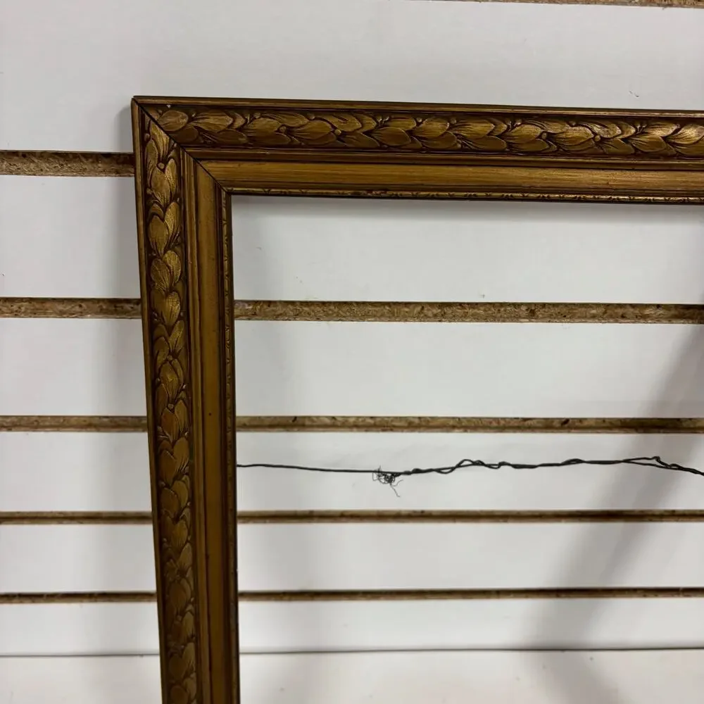 Ornate VTG 13x18